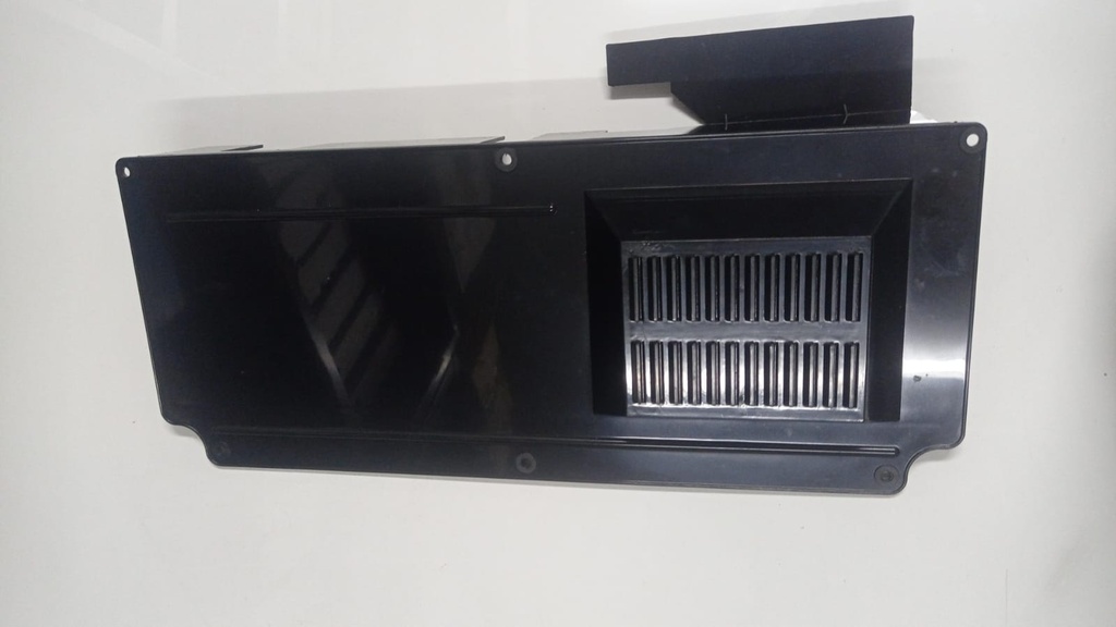 TAPA INFERIOR CORTAFIAMBRE G300